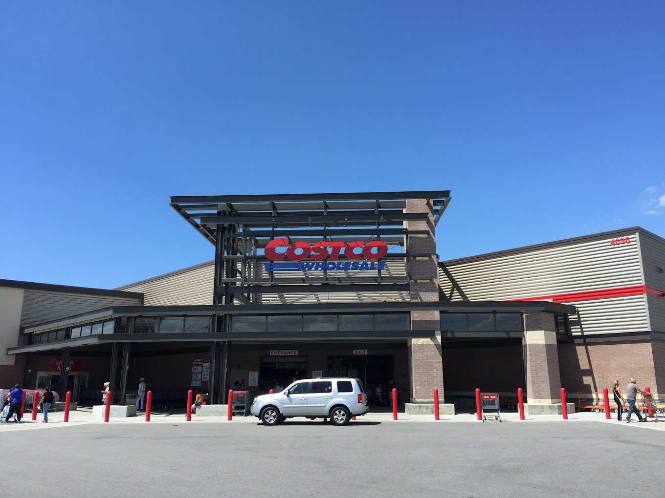 Costco Gas Station in Orlando, Florida