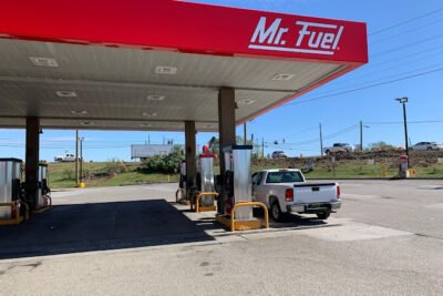 Mr. Fuel Travel Center Gas Station in Jacksonville, Florida